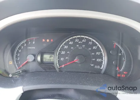 2011 Toyota Sienna Le V6 z USA, uszkodzony, nr VIN 5TDKK3DC7BS114070